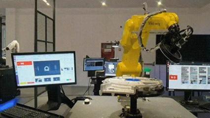 機(jī)械臂搬進(jìn)了寫字樓？它們正以「億」倍速加速工業(yè)自動(dòng)化控制